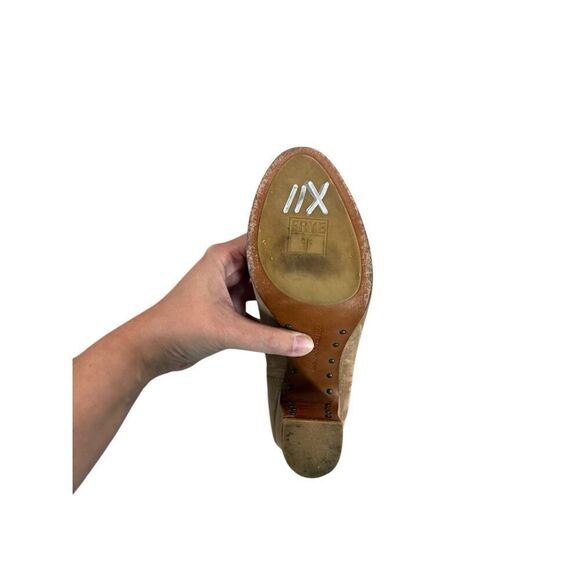 Frye Mirabelle Womens Taupe Short Pull On Heeled Leather Suede Boots Size 6 - Picture 4 of 10